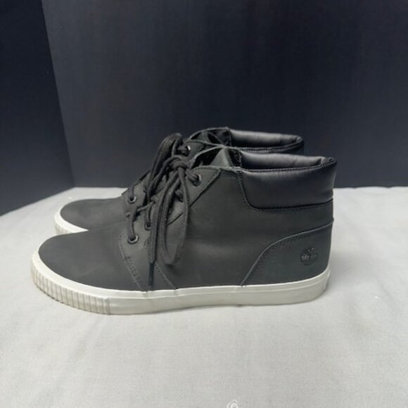 Timberland Skyla Bay Chukkas Woman's Size 9 - Picture 1 of 12